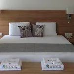 Hotell Rhapsody