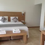 Hotell Rhapsody