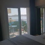 Rhapsody Hotell