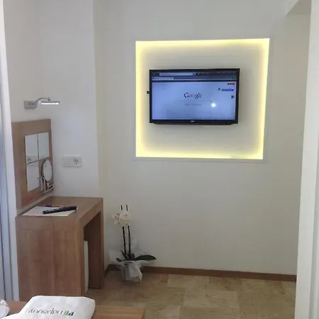 Szálloda Rhapsody 4*